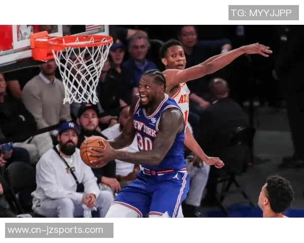 亨特表现出色半场高效6中5砍下12分6板1助1断依旧稳健展现实力