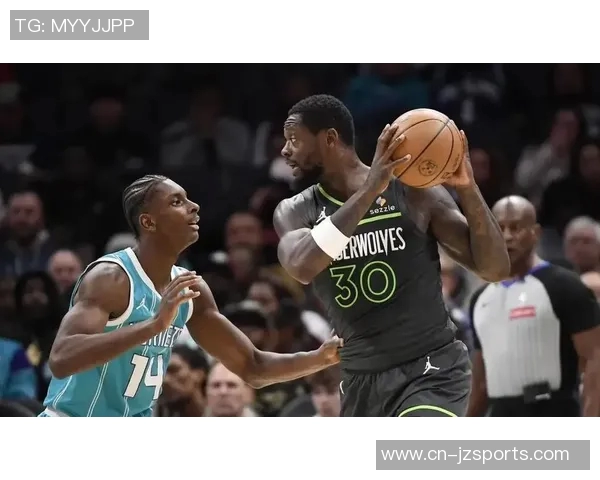 麦克丹尼尔斯全场拼搏35分钟16投10中斩获25分并送出4次盖帽