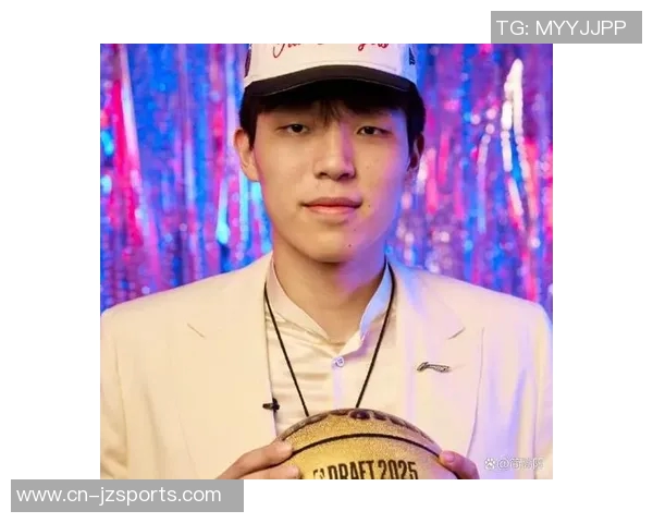 杨瀚森面临四大挑战:频繁犯规速度不足失误频繁与克林根配合不佳 杨瀚森面临四大挑战:频繁犯规速度不足失误频繁与克林根配合不佳