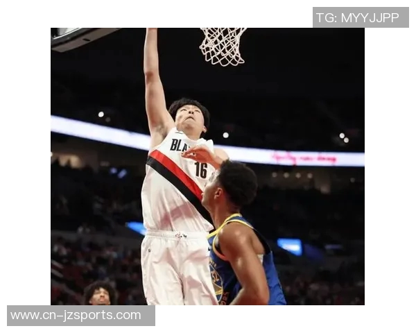 哈利伯顿称赞杨瀚森传球能力强调他能迅速适应NBA比赛节奏