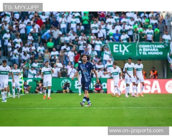 巴黎防线失误频频潘尼切利再进一球斯特拉斯堡扩大领先优势